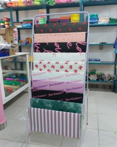 Papel de regalo tipo NYLON (diseños varios)